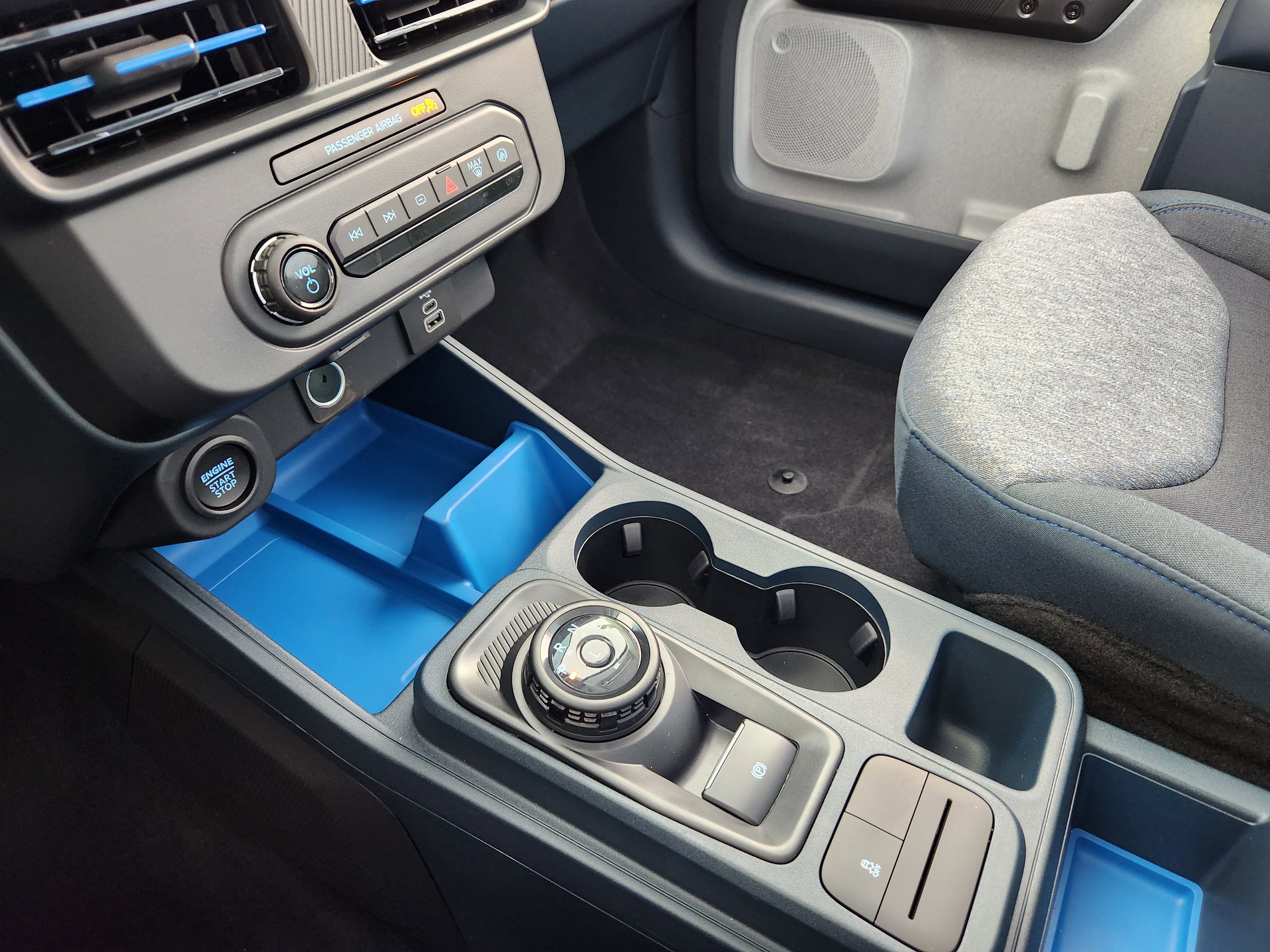 New 2025 Ford Maverick XLT image 16