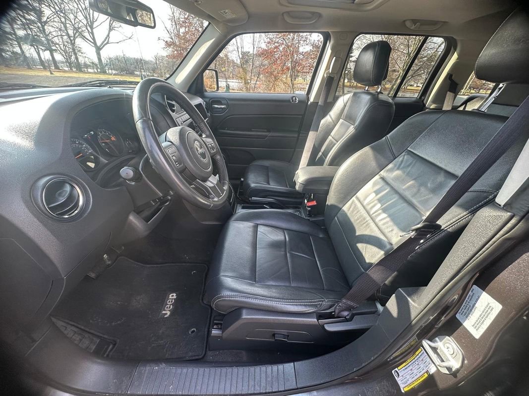 Used 2017 Jeep Patriot High Altitude image 6