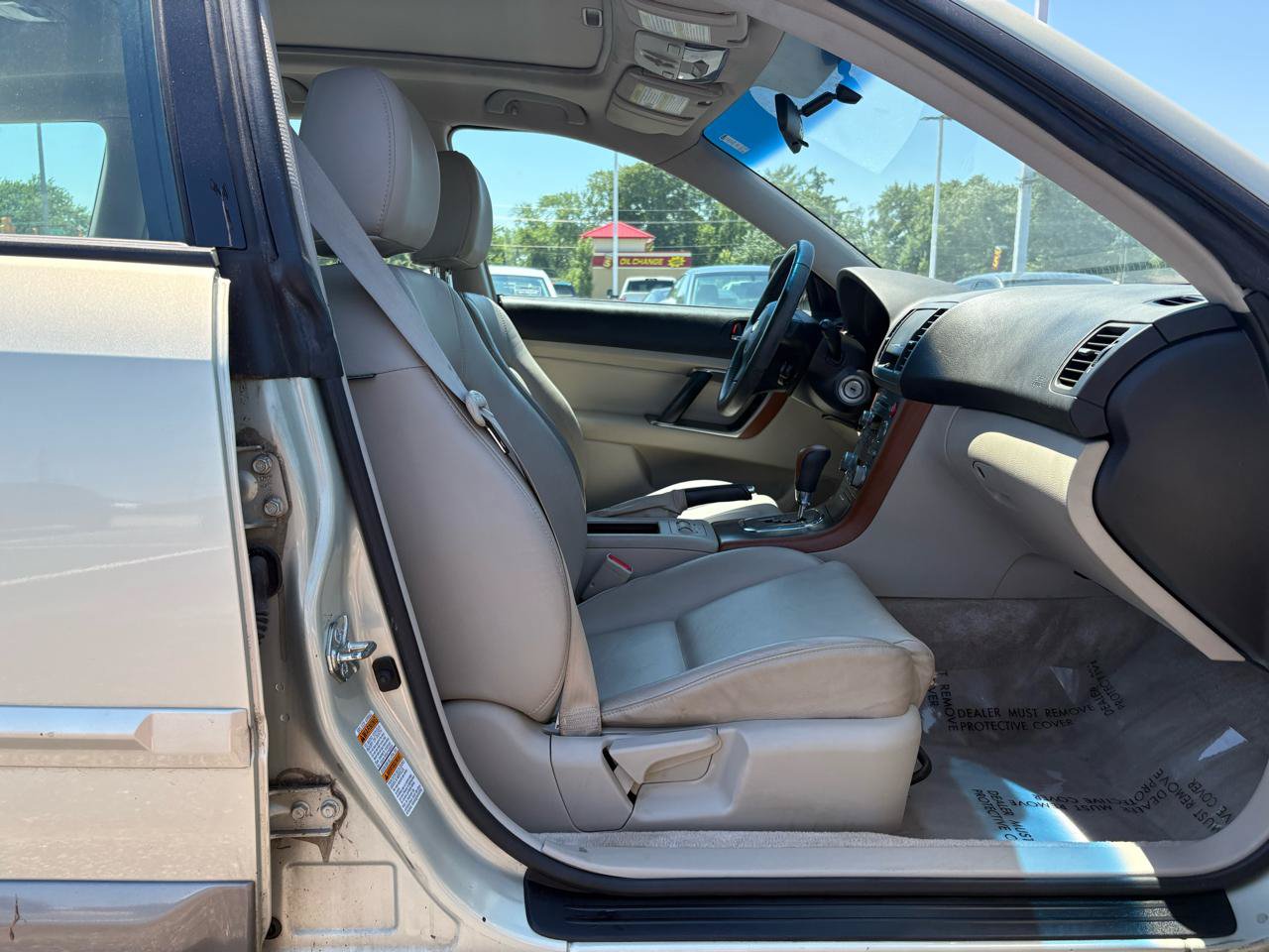 Used 2005 Subaru Outback 2.5i Limited AWD/4WD image 19