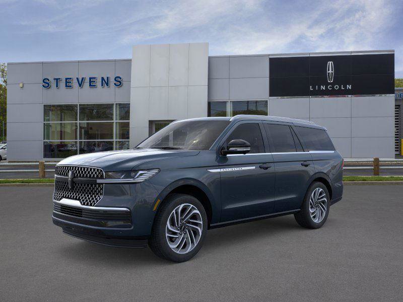 New 2026 Lincoln Navigator Reserve image 2