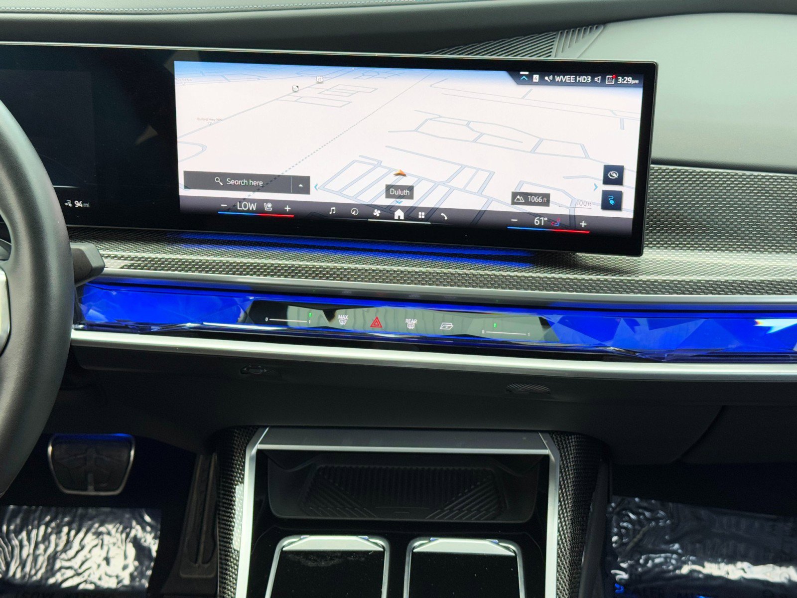 Used 2023 BMW i7 xDrive60 image 26