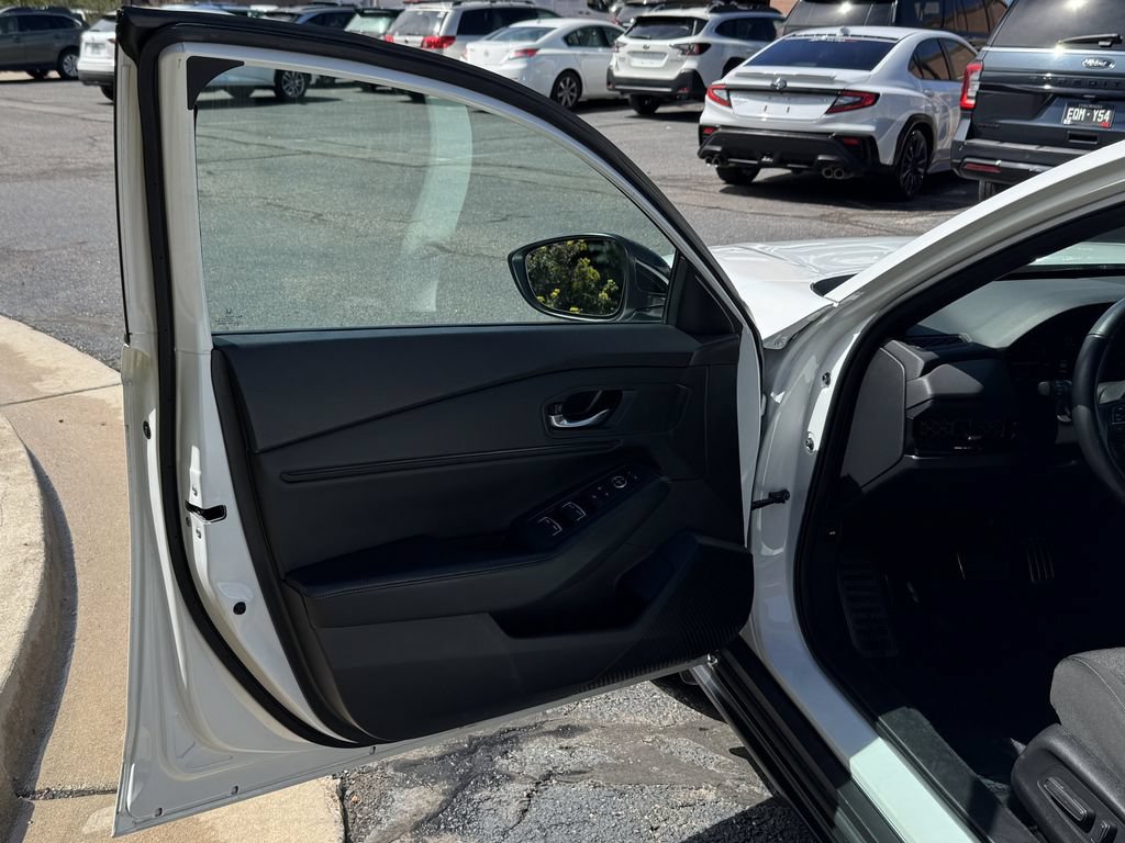 Used 2023 Honda Accord Sport image 16