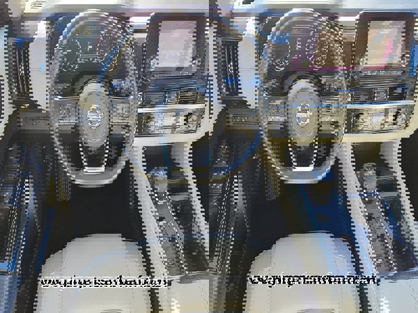 Used 2022 Nissan Pathfinder SV image 5