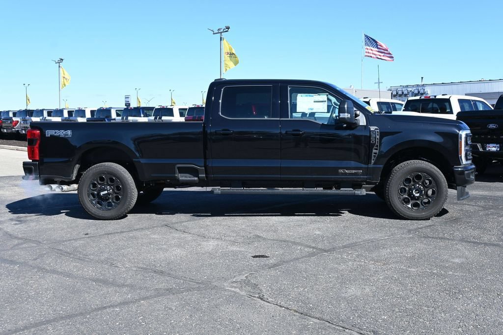 New 2026 Ford F350 XLT w/ XLT Premium Package AWD/4WD image 3