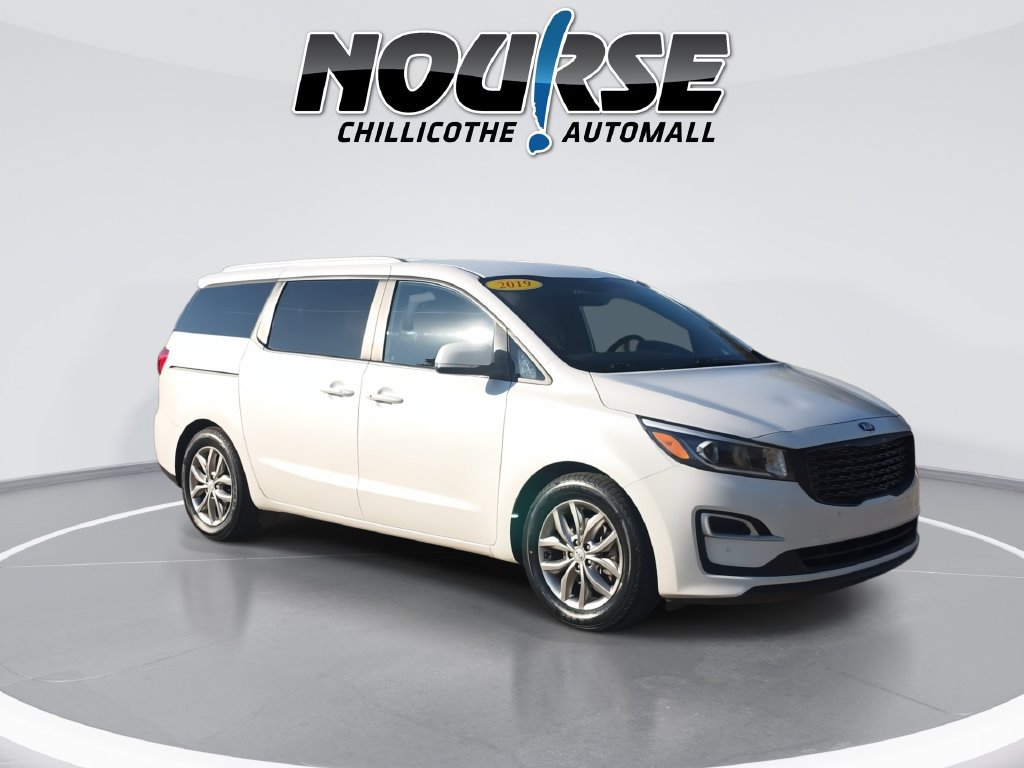 Used 2019 Kia Sedona EX FWD image 2