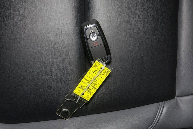 Used 2024 Ford Bronco Black Diamond image 36