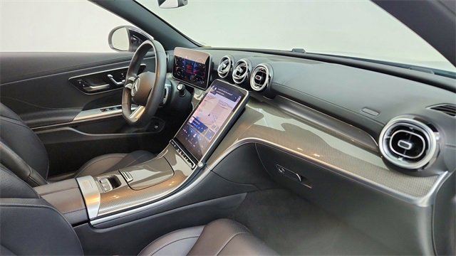 Used 2025 Mercedes-Benz CLE 300 4MATIC Cabriolet image 27