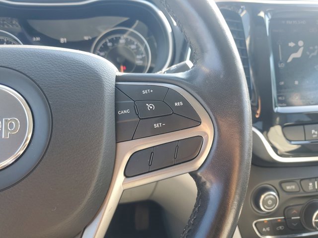 Used 2020 Jeep Cherokee Limited w/ Luxury Group image 26