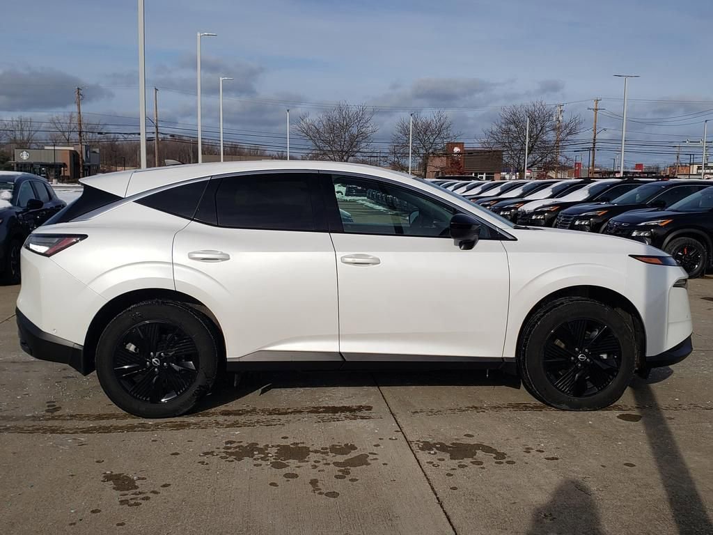 Certified 2025 Nissan Murano SV AWD/4WD image 10