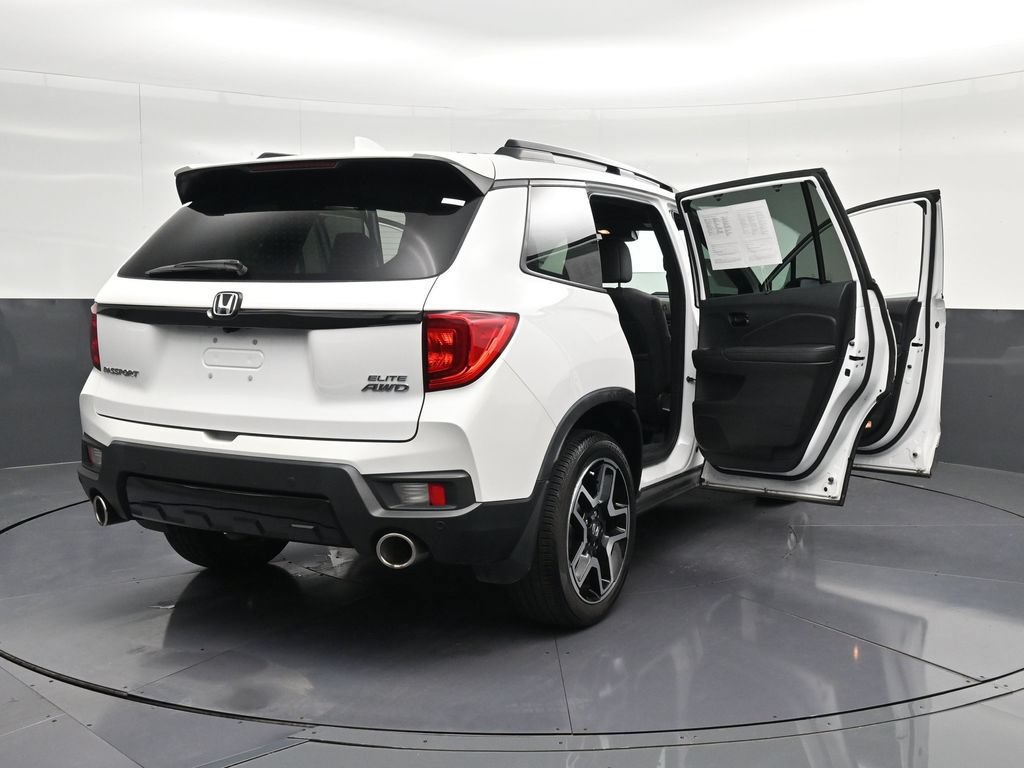 Used 2023 Honda Passport Elite image 42
