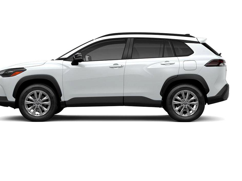 New 2026 Toyota Corolla Cross LE image 4