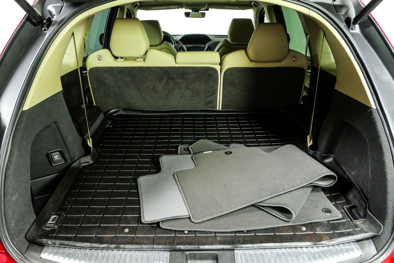 Used 2020 Acura MDX FWD image 31