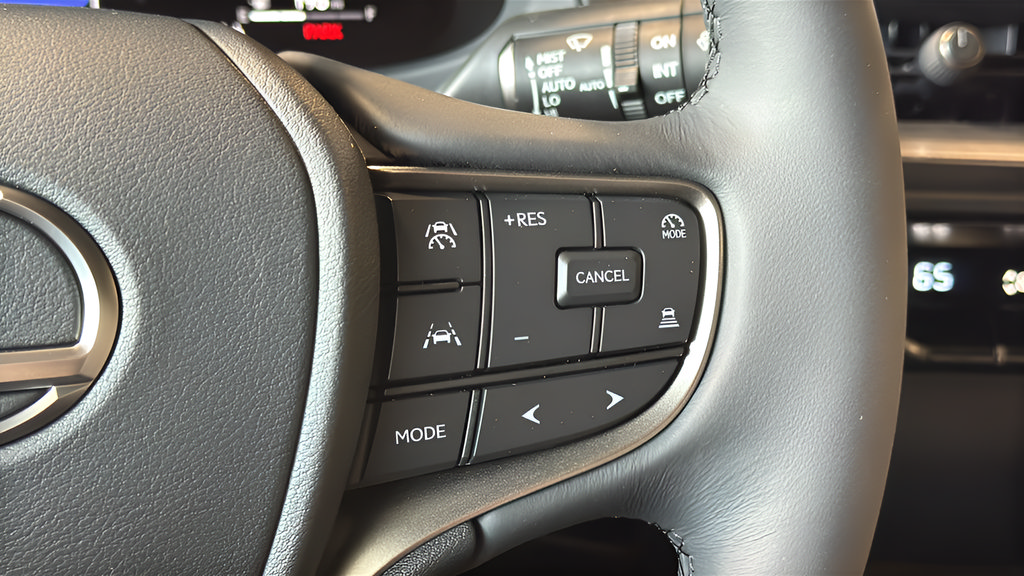 New 2026 Lexus UX 300h AWD image 22