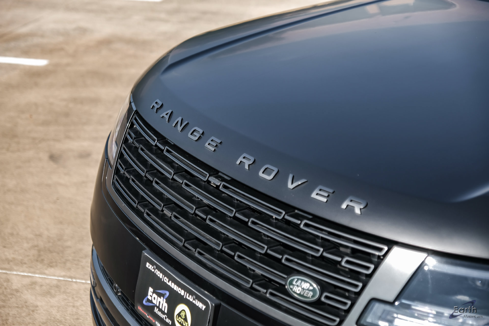 Used 2025 Land Rover Range Rover Long Wheelbase SE AWD/4WD image 30