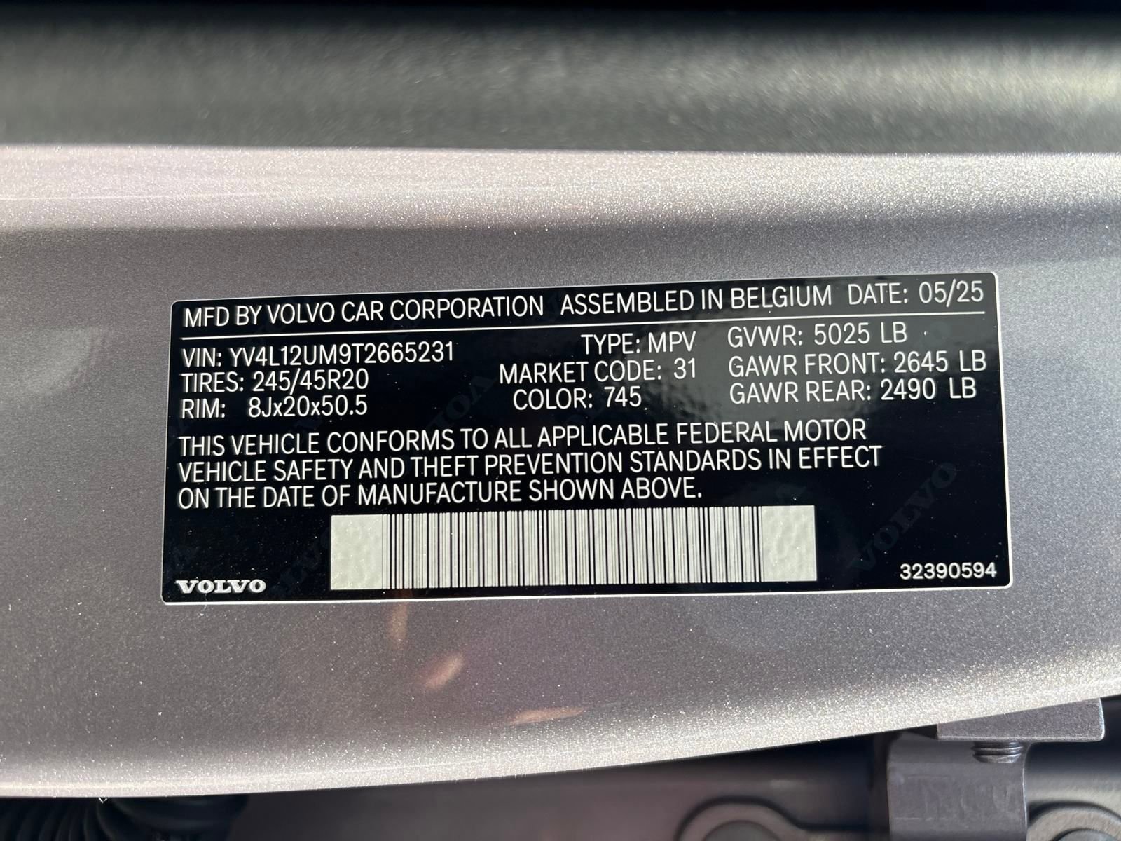 New 2026 Volvo XC40 B5 Ultra w/ Climate Package image 37