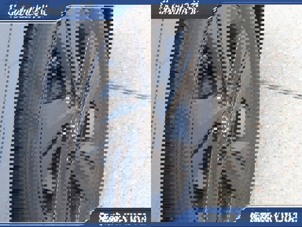 Used 2022 Hyundai Elantra SEL image 38