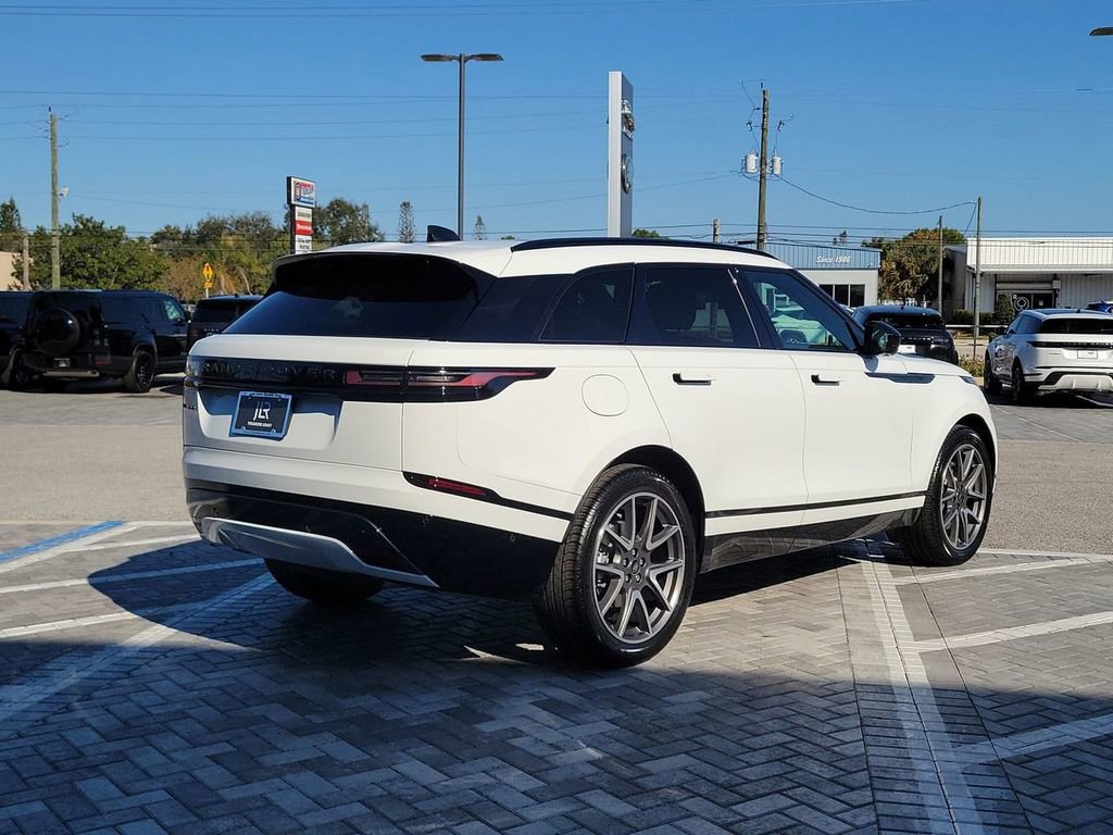 New 2026 Land Rover Range Rover Velar Dynamic SE AWD/4WD image 5