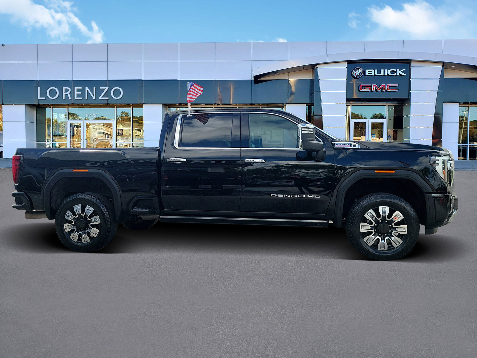 Used 2024 GMC Sierra 2500 Denali w/ Denali Reserve Package image 4