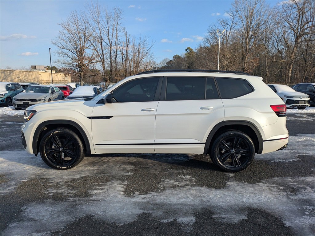 Certified 2023 Volkswagen Atlas SEL R-Line image 7