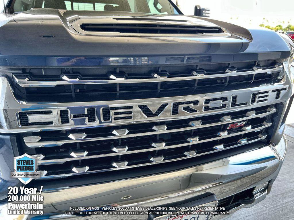 Certified 2022 Chevrolet Silverado 2500 LTZ w/ LTZ Convenience Package AWD/4WD image 34