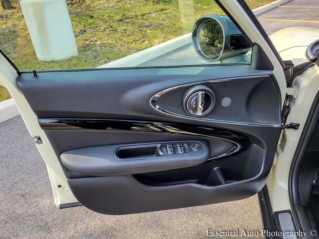 Used 2020 MINI Cooper Clubman S image 24