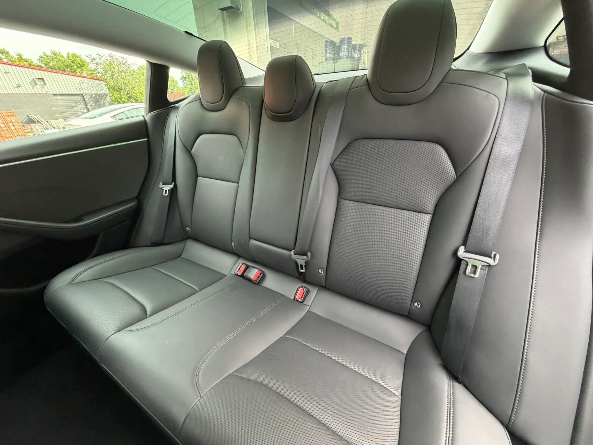 Used 2024 Tesla Model 3 Standard Range RWD image 17