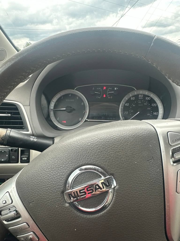 Used 2013 Nissan Sentra SV w/ Driver Pkg FWD image 7
