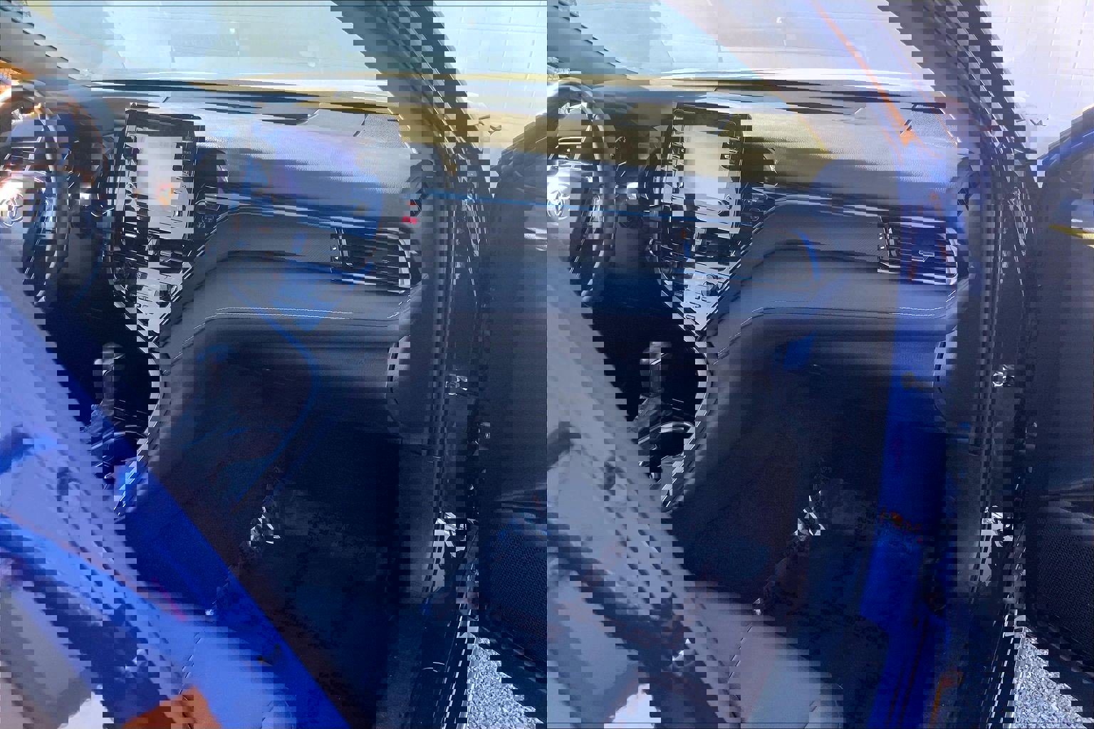 Used 2023 Toyota Camry SE image 21