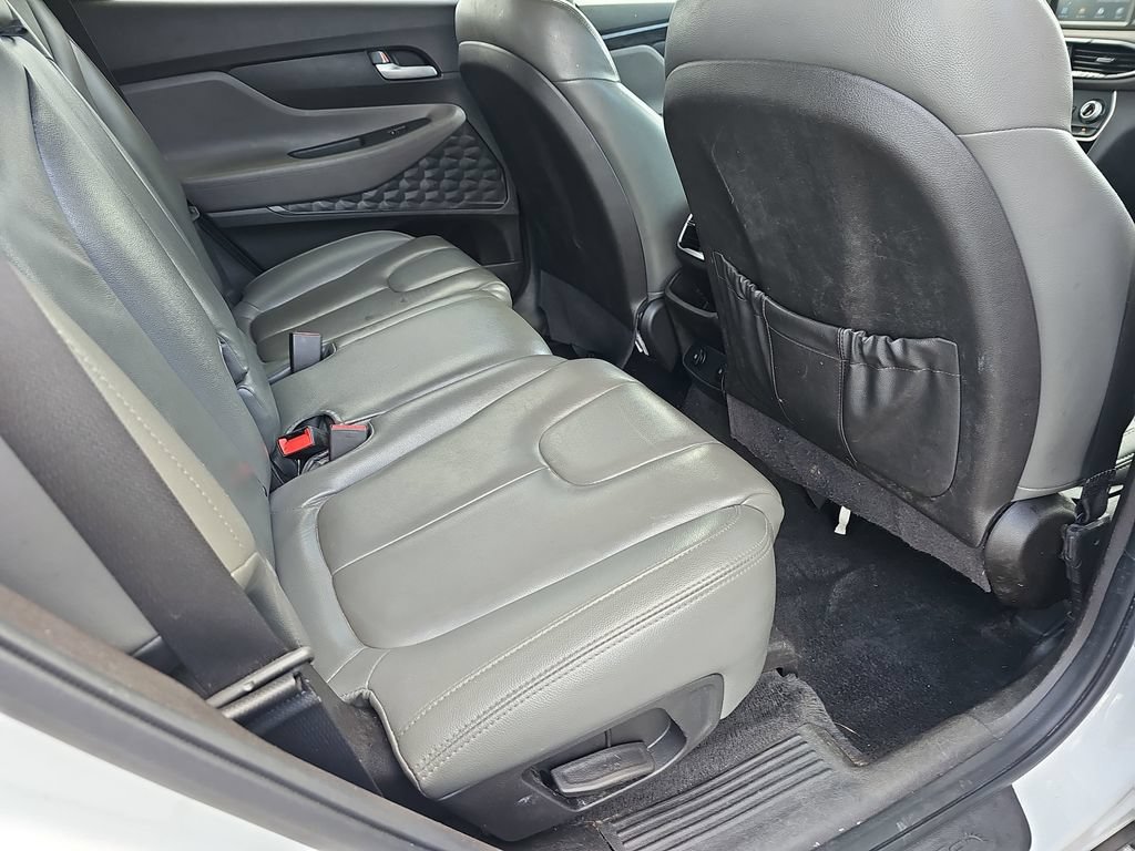 Used 2019 Hyundai Santa Fe SE FWD image 15