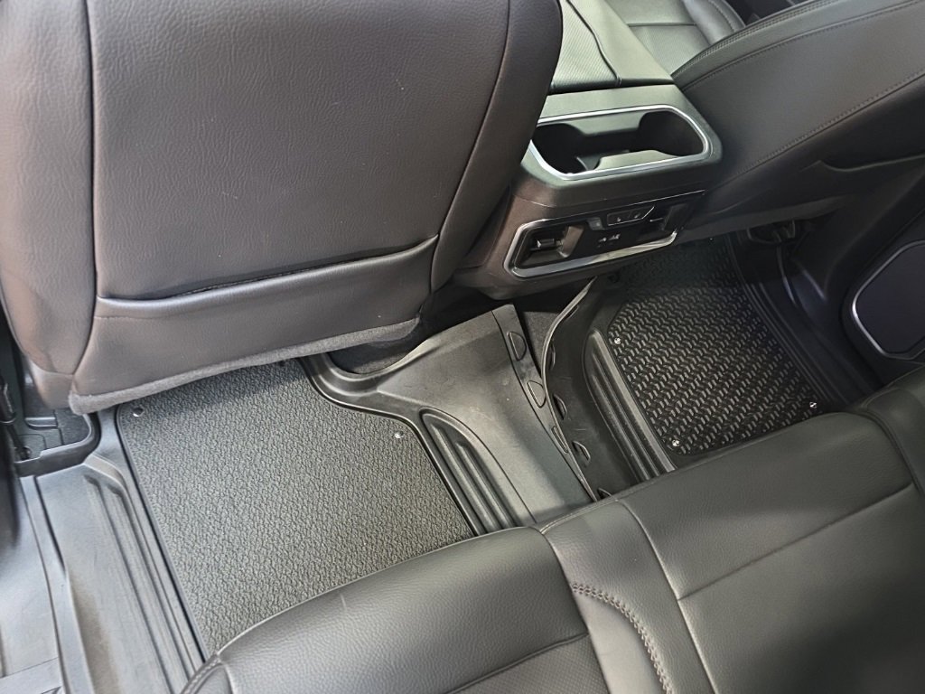 Used 2023 GMC Sierra 1500 Denali w/ Denali Reserve Package image 18