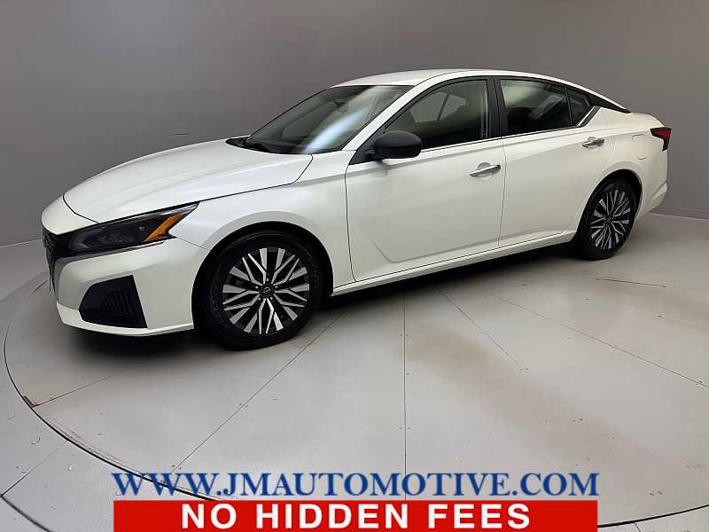Used 2024 Nissan Altima 2.5 SV FWD video 1