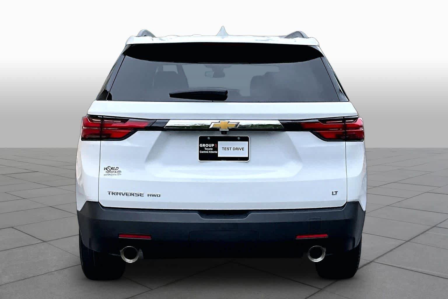 Used 2023 Chevrolet Traverse LT AWD/4WD image 5