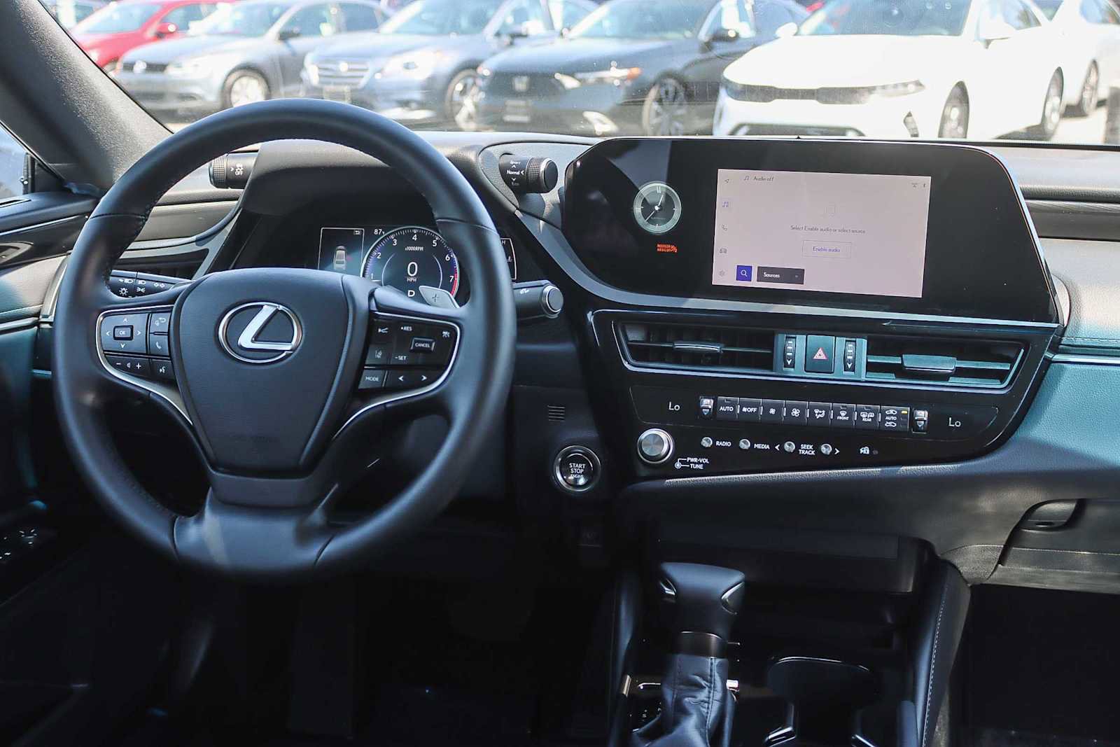 New 2025 Lexus ES 350 image 13