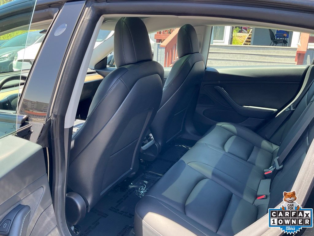 Used 2021 Tesla Model 3 Long Range AWD/4WD image 29
