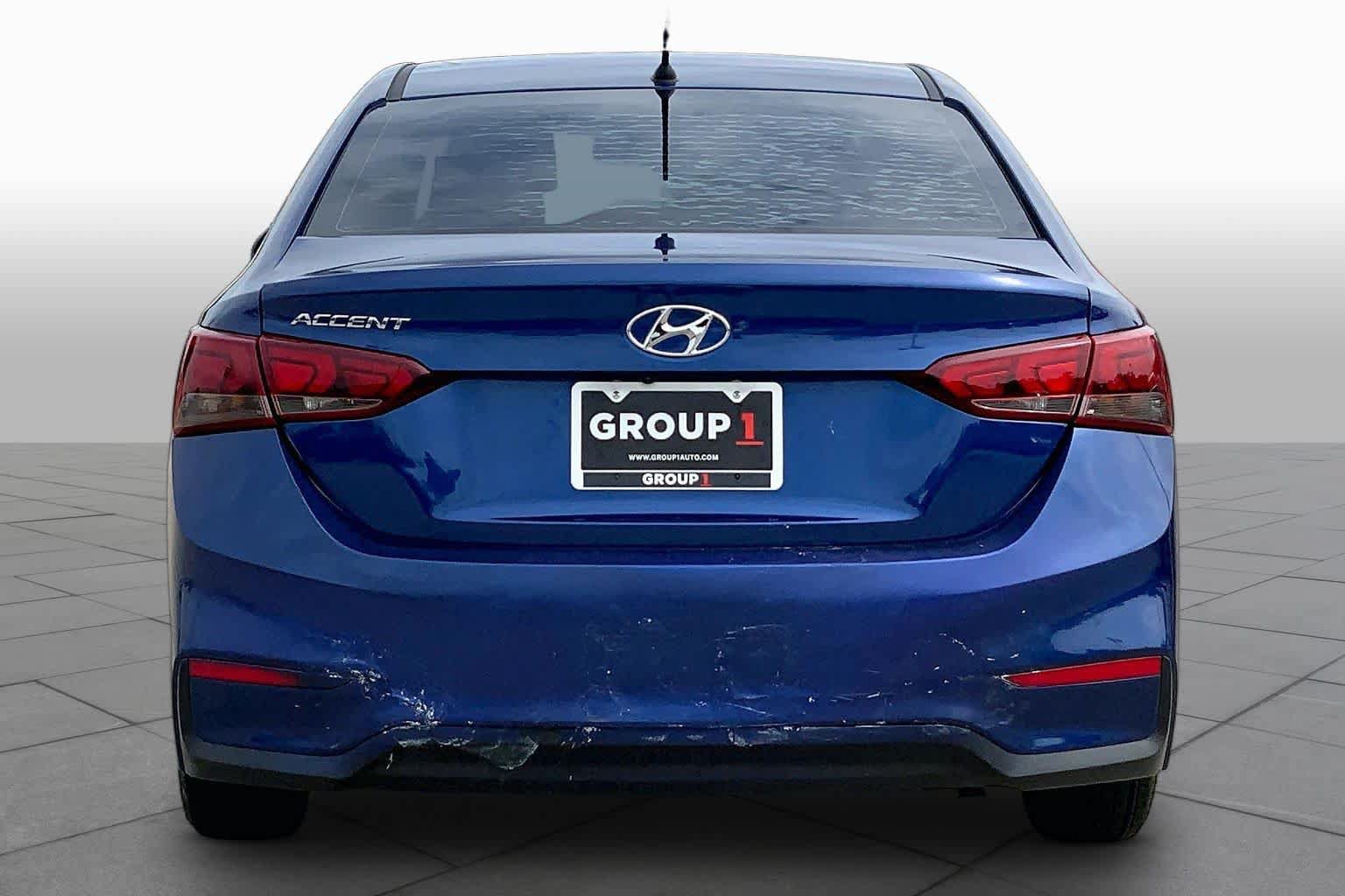 Used 2022 Hyundai Accent SE FWD image 5
