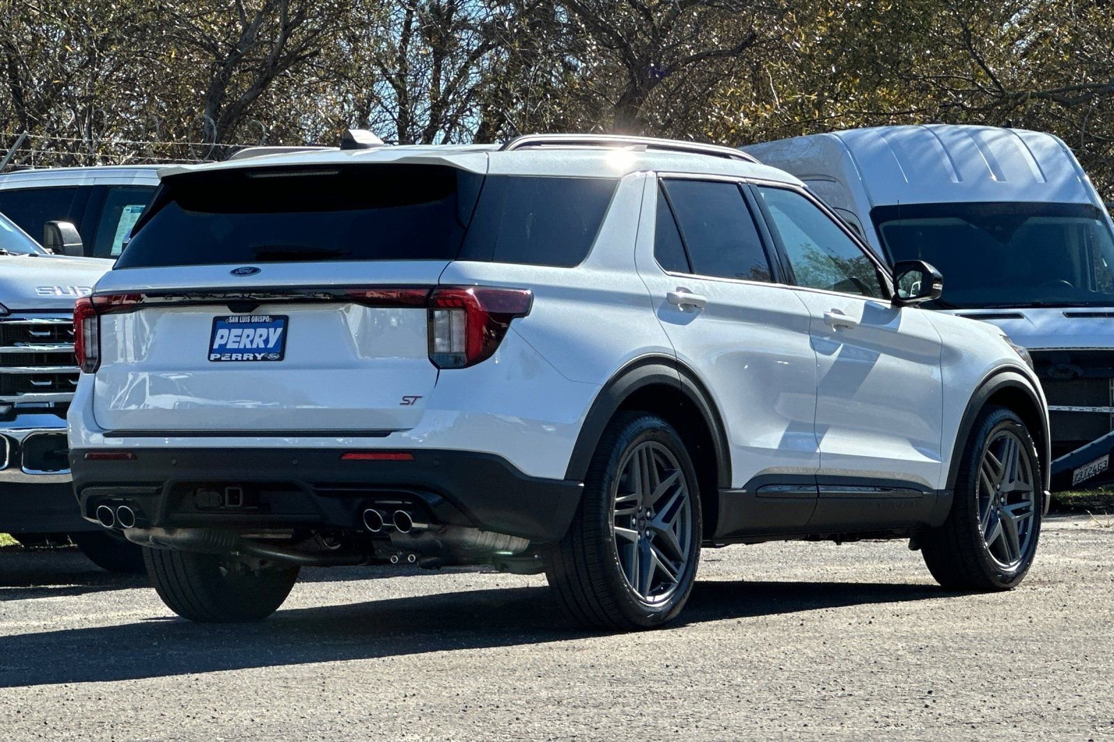 New 2026 Ford Explorer ST w/ Sun And Sound Package AWD/4WD image 3