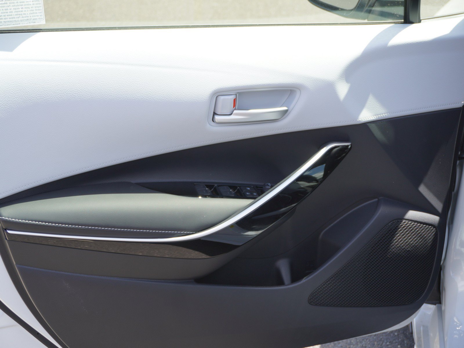New 2026 Toyota Corolla XSE FWD image 18