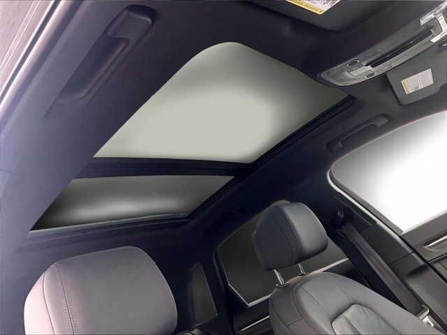 Used 2020 Audi Q3 2.0T Premium w/ Convenience Package image 17