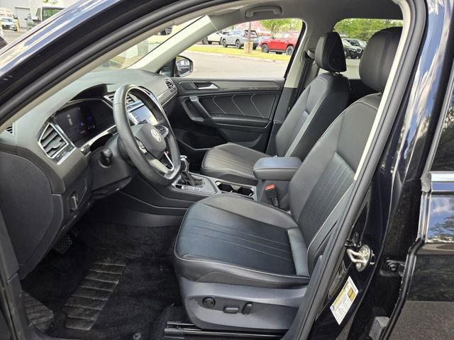 Used 2022 Volkswagen Tiguan SE image 10