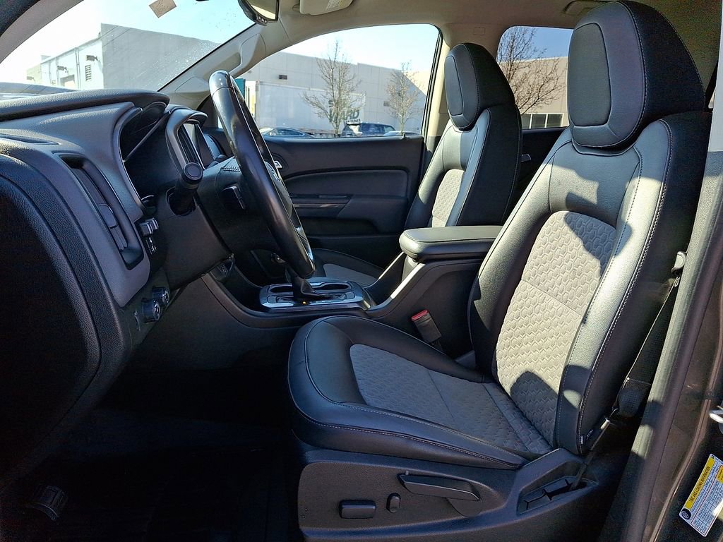 Used 2018 Chevrolet Colorado Z71 image 15