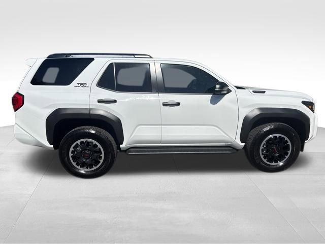 Used 2025 Toyota 4Runner TRD Off-Road Premium image 6