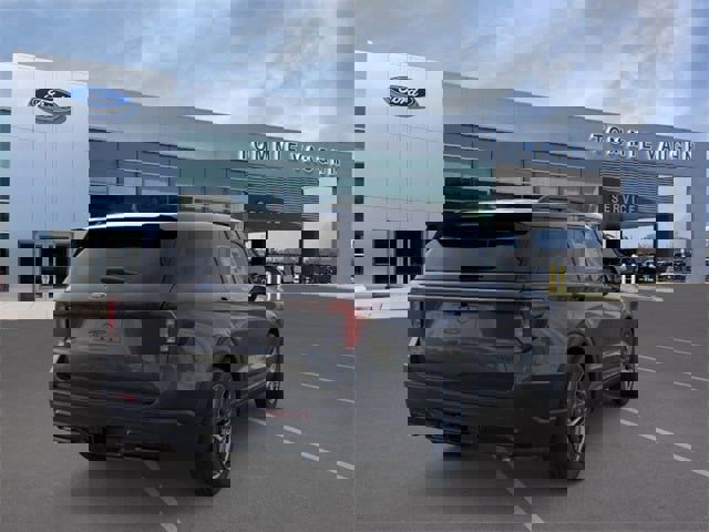 New 2025 Ford Explorer ST-Line image 8