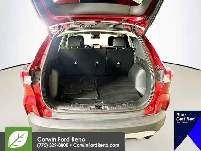 Certified 2020 Ford Escape Titanium AWD/4WD image 30