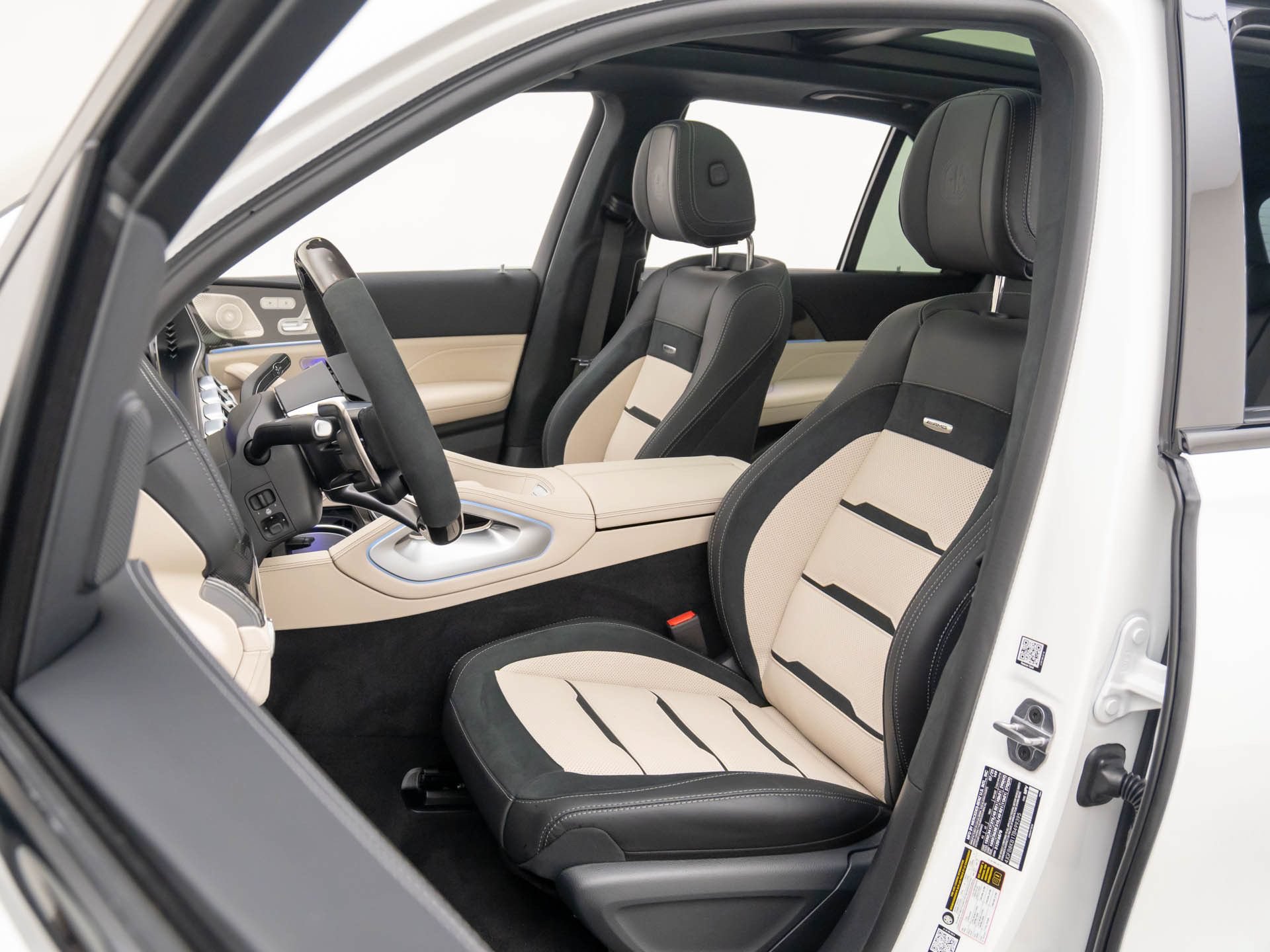 New 2026 Mercedes-Benz GLE 63 AMG S image 17