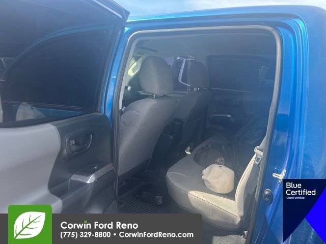 Used 2017 Toyota Tacoma SR5 AWD/4WD image 9