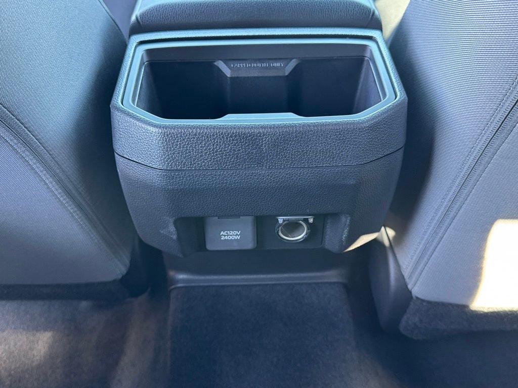 Used 2025 Toyota Tacoma TRD Off-Road image 30