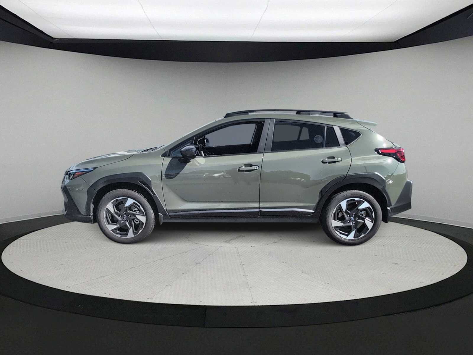 Used 2026 Subaru Crosstrek 2.5i Limited AWD/4WD image 5