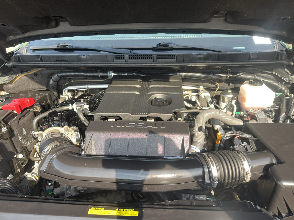 Used 2023 Nissan Frontier PRO-4X w/ Pro-4X Premium Package image 15