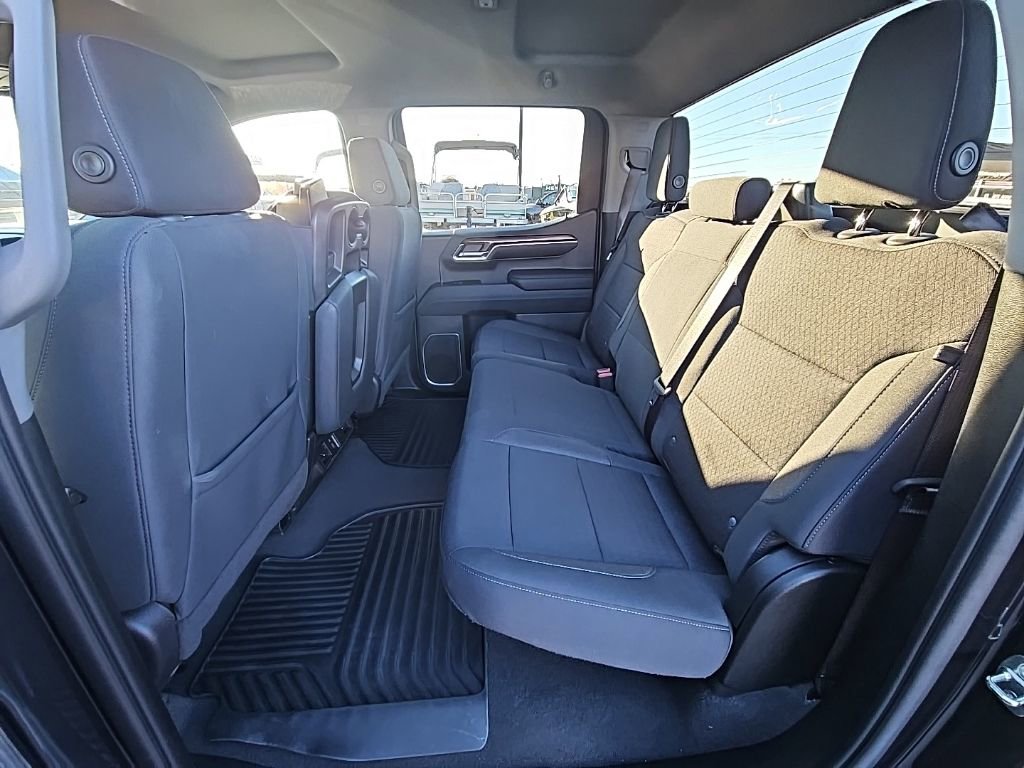 Used 2023 Chevrolet Silverado 1500 LT image 14