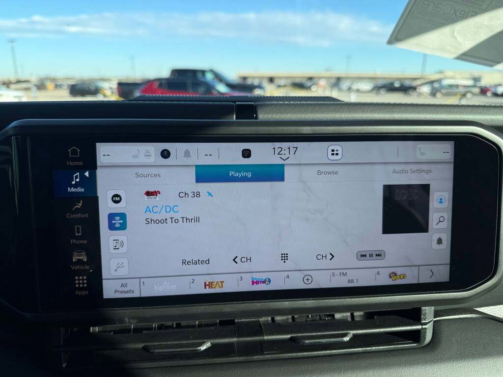 New 2026 Jeep Gladiator Sport image 28